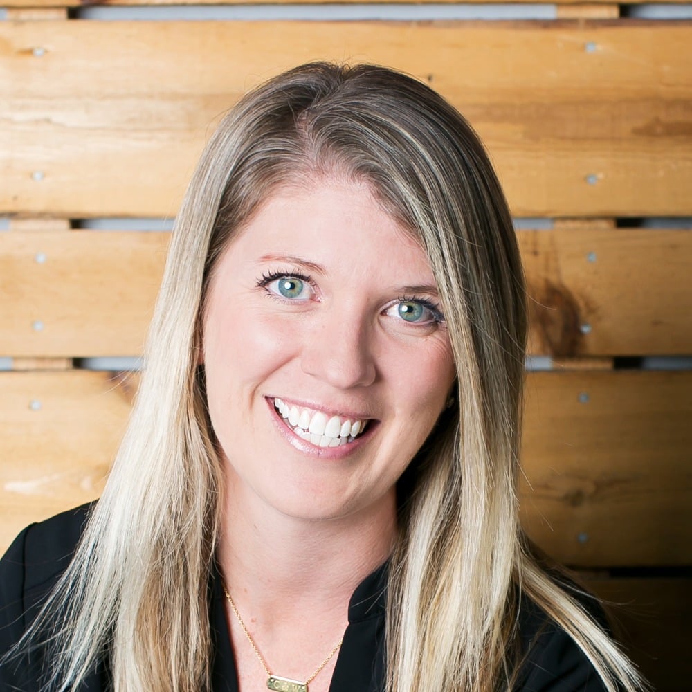 Alison Castner Newport Beach, CA Real Estate Agent Headshot