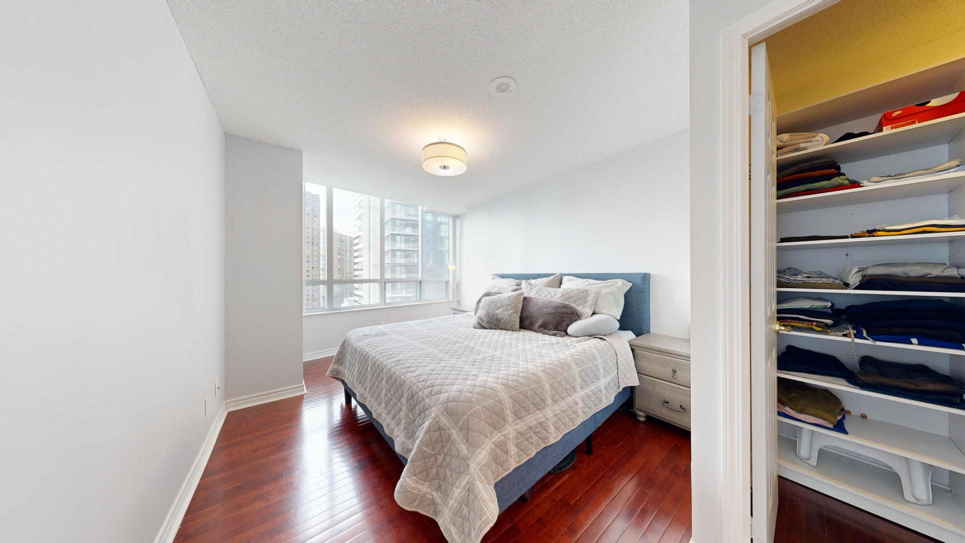 18 Spring Garden Ave Unit: 1510
