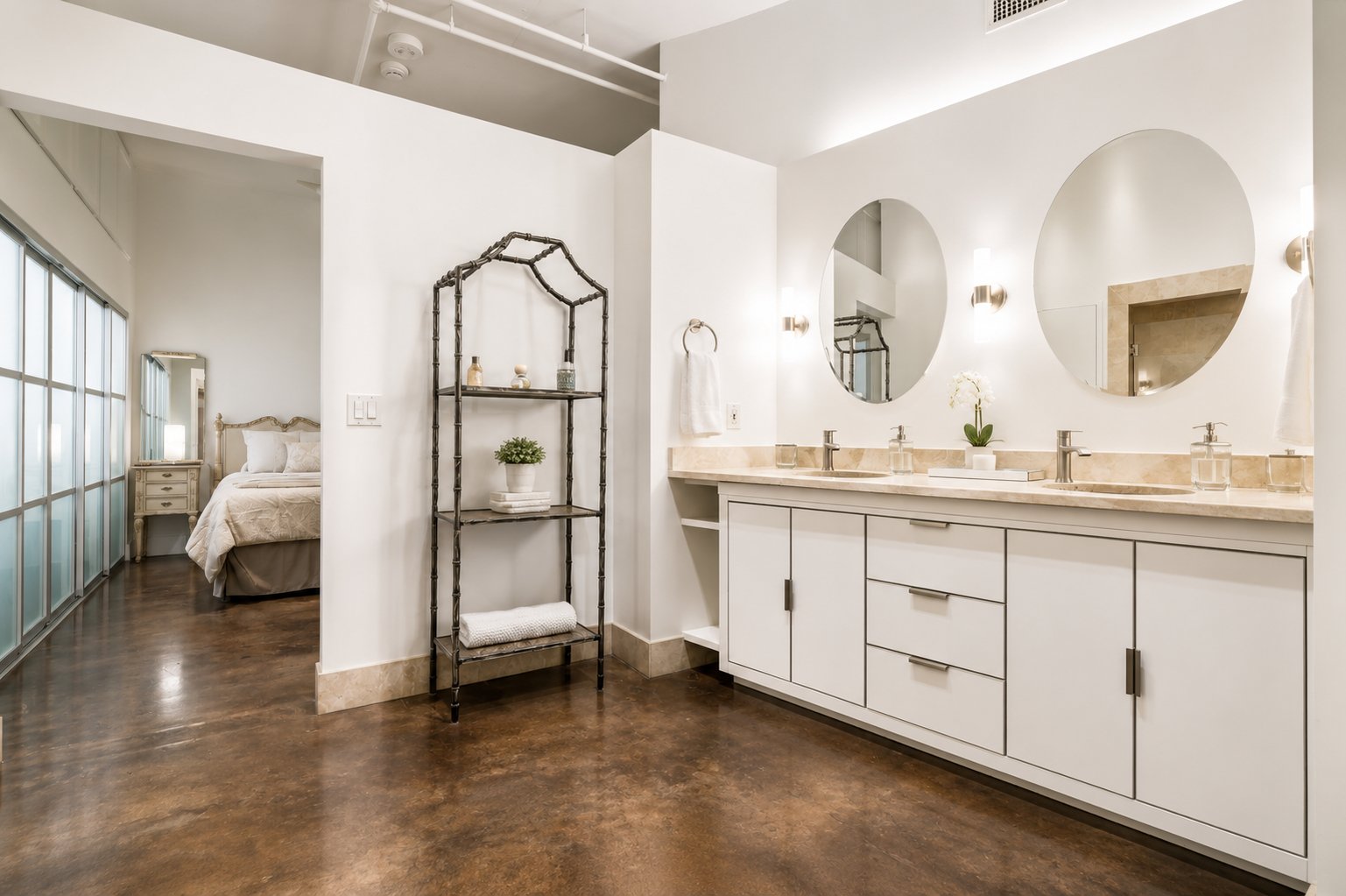 Plaza on Republic Square | Residence 902
