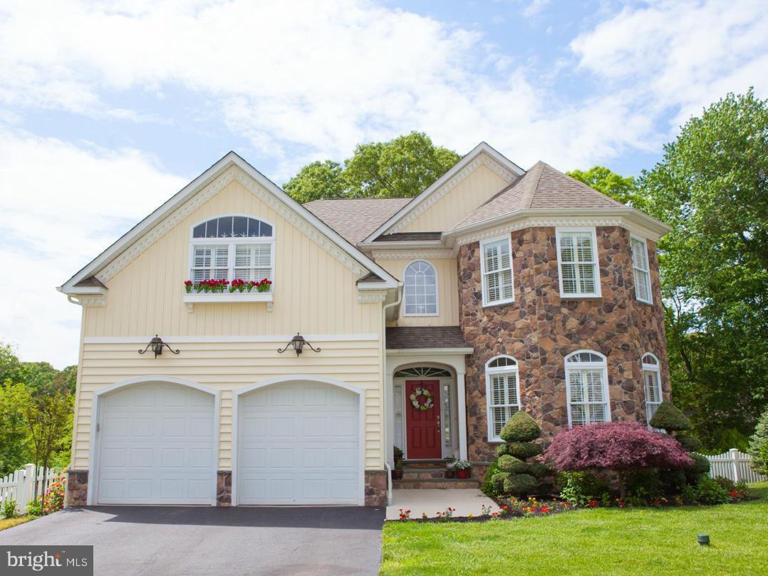 312 Listman Ct