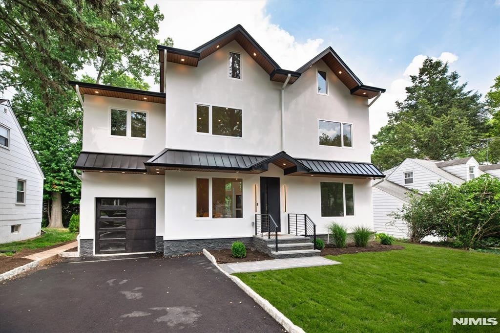 145 Midwood
