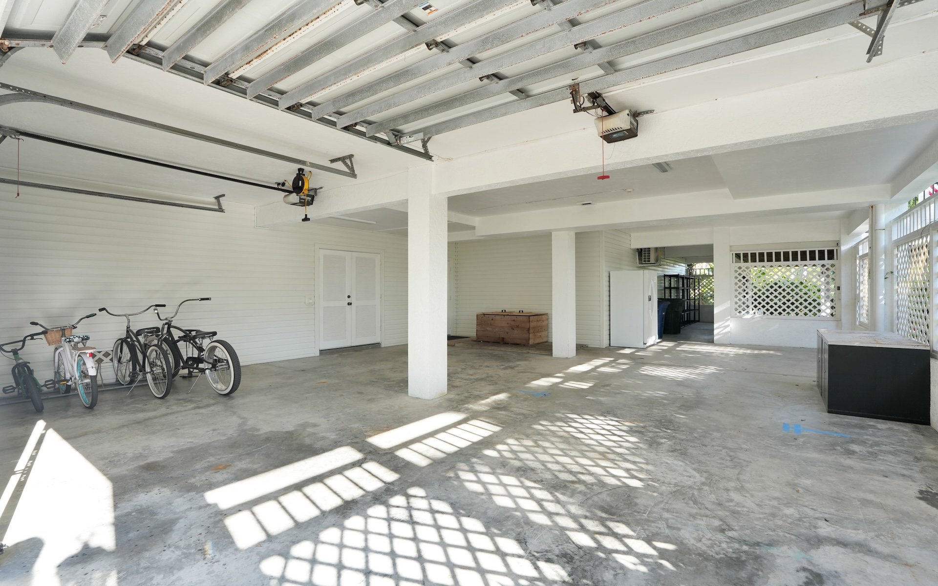15499 Thory Ct