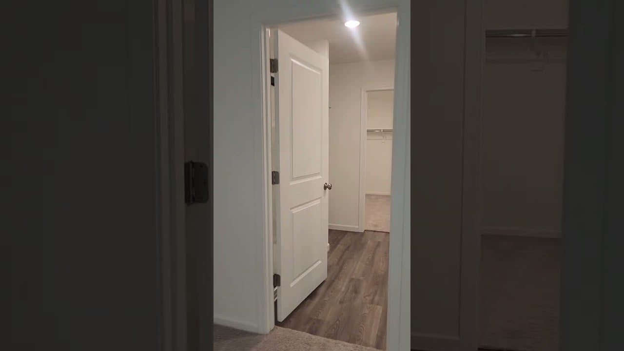  910 Echo Ct