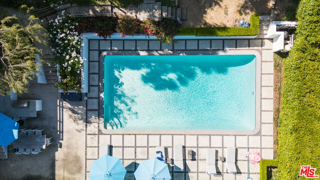 Pinnacle Estate, Wonderland Ave, 90046