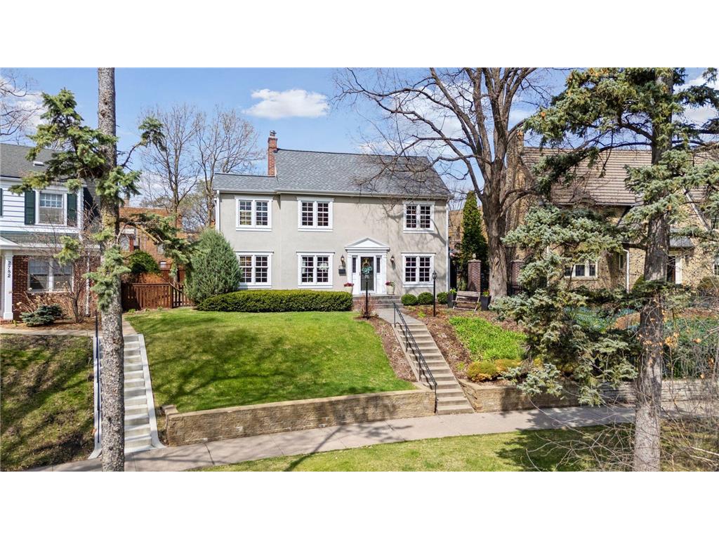 2778 Dean Parkway