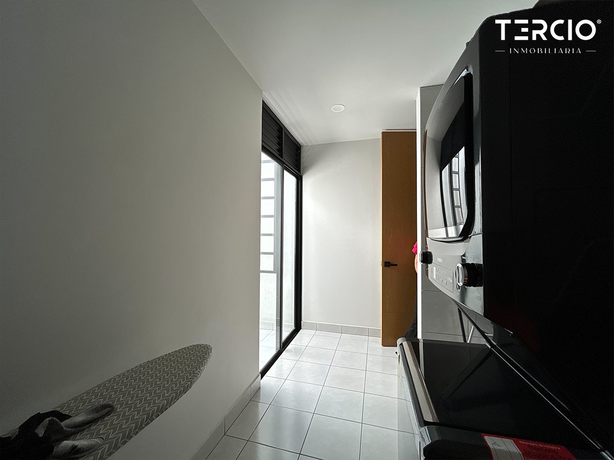 CASA EN VENTA BAJIO HÁBITAT $10'990,000.00 MN