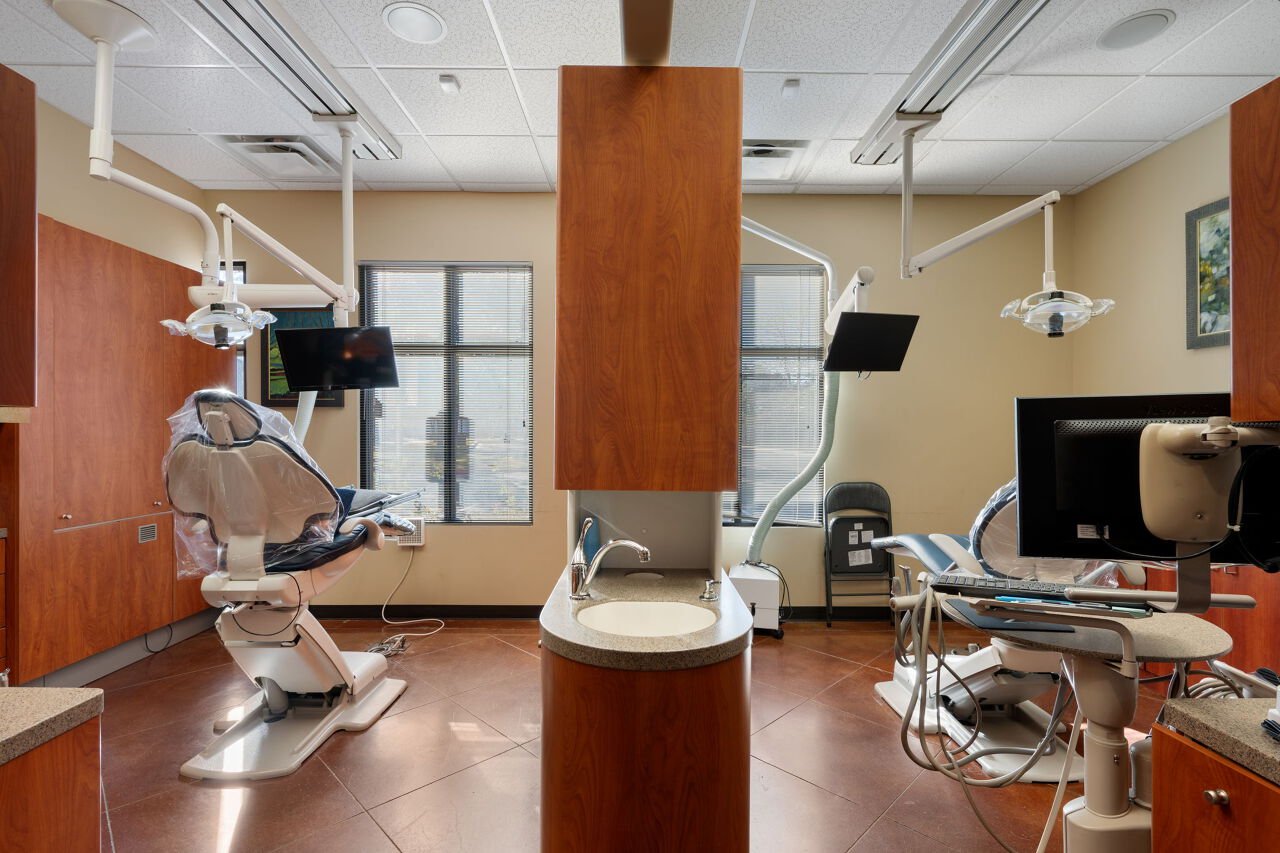 7215 Wyoming Springs Drive #800 (Second Gen Dental)