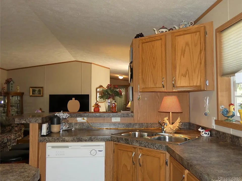 10010 W Hwy 50