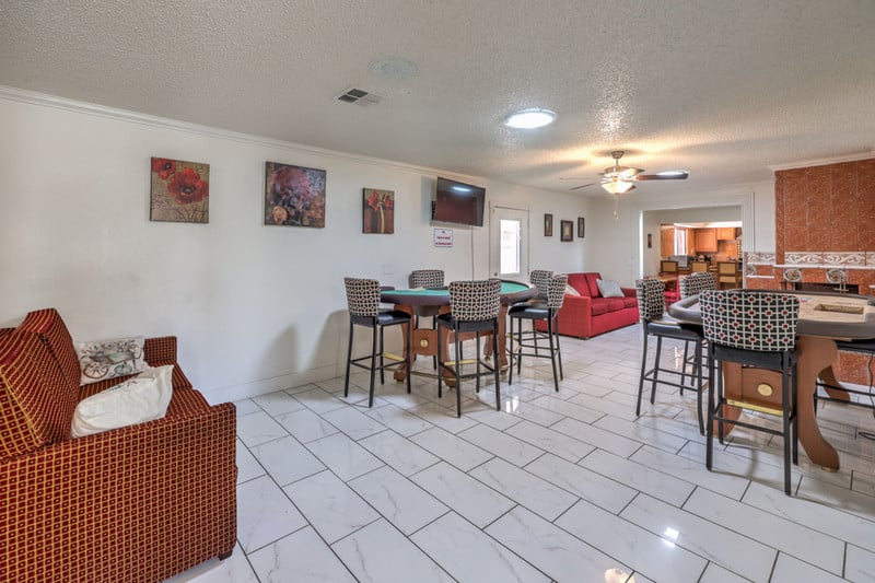 3124 S Torrey Pines Dri