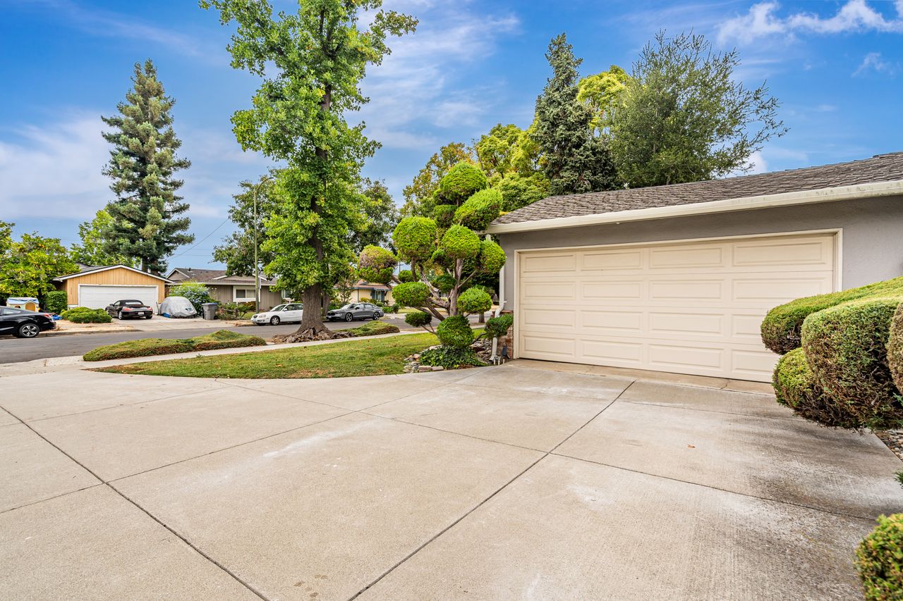 West San Jose Gem with Top-Rated Cupertino Schools!
