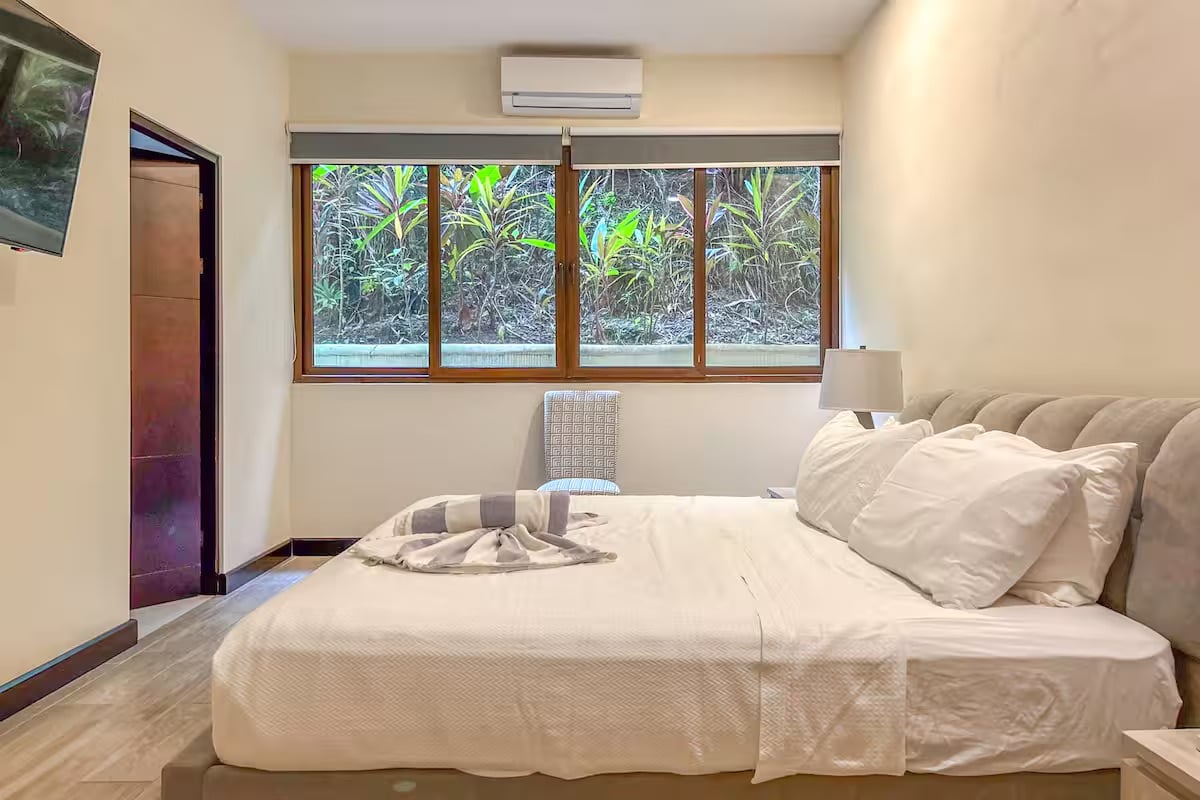 Luxury 2 Bedroom Manuel Antonio Condo 