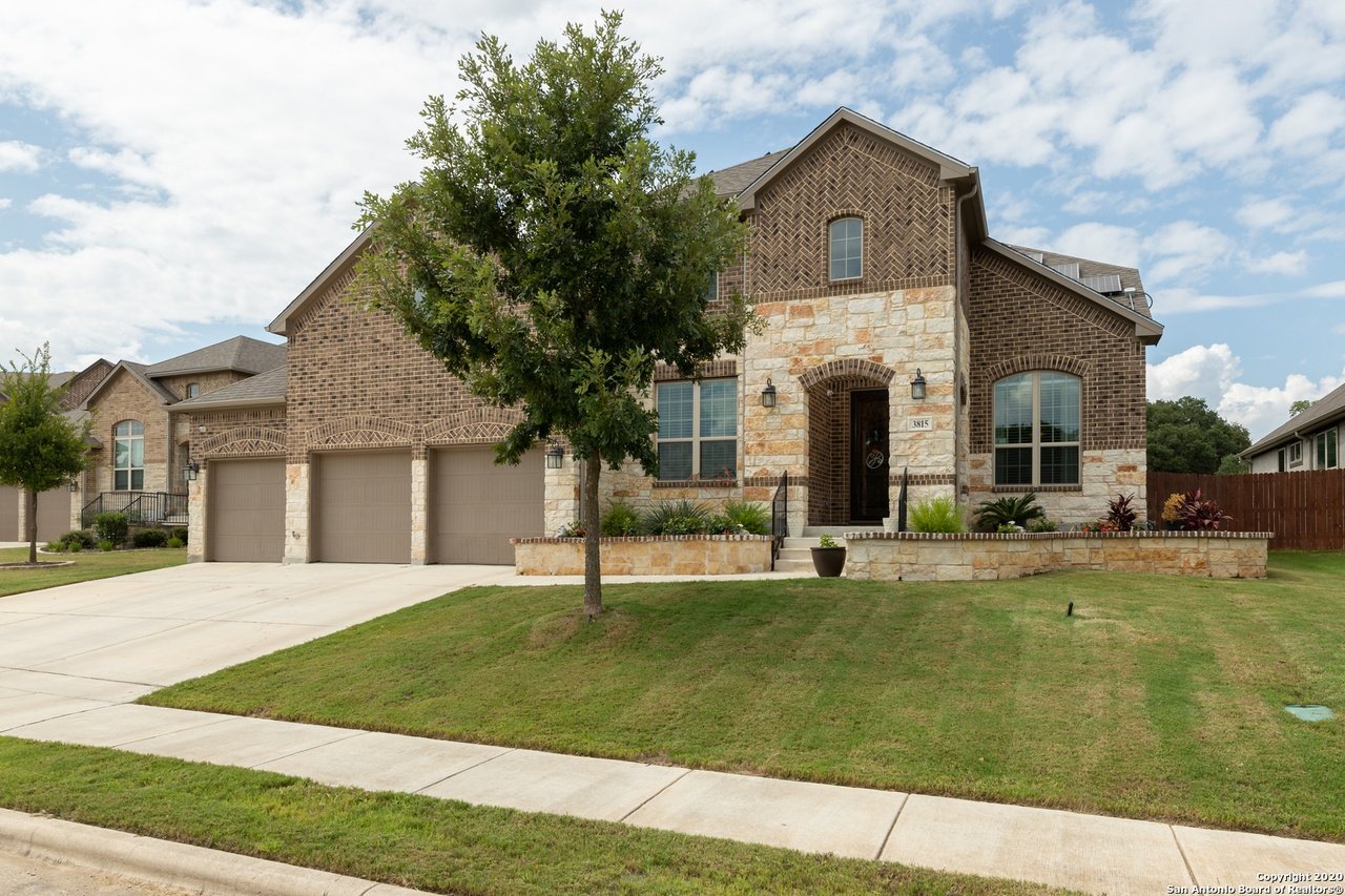 3815 Coastal Dr
