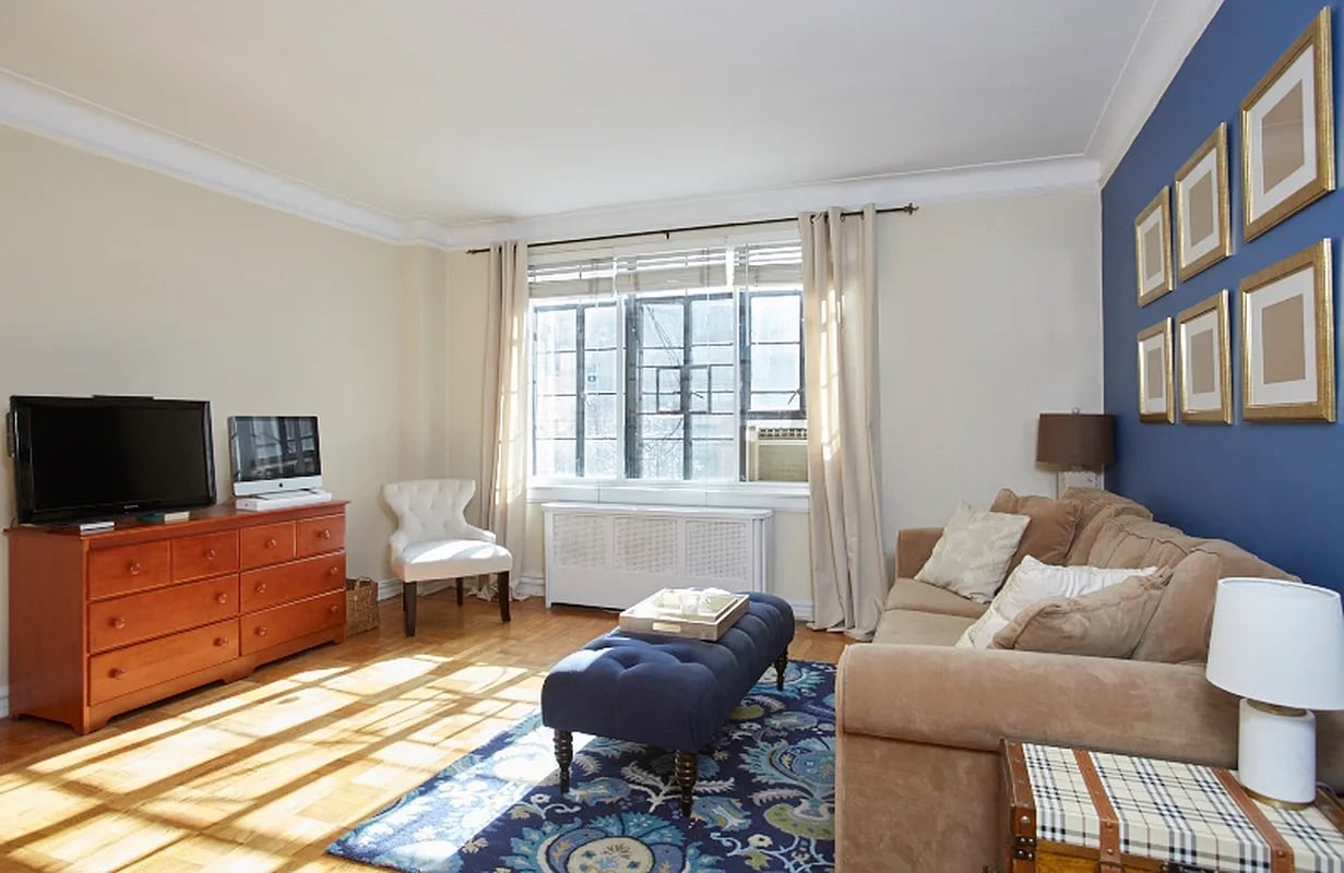 135 East 39th Street