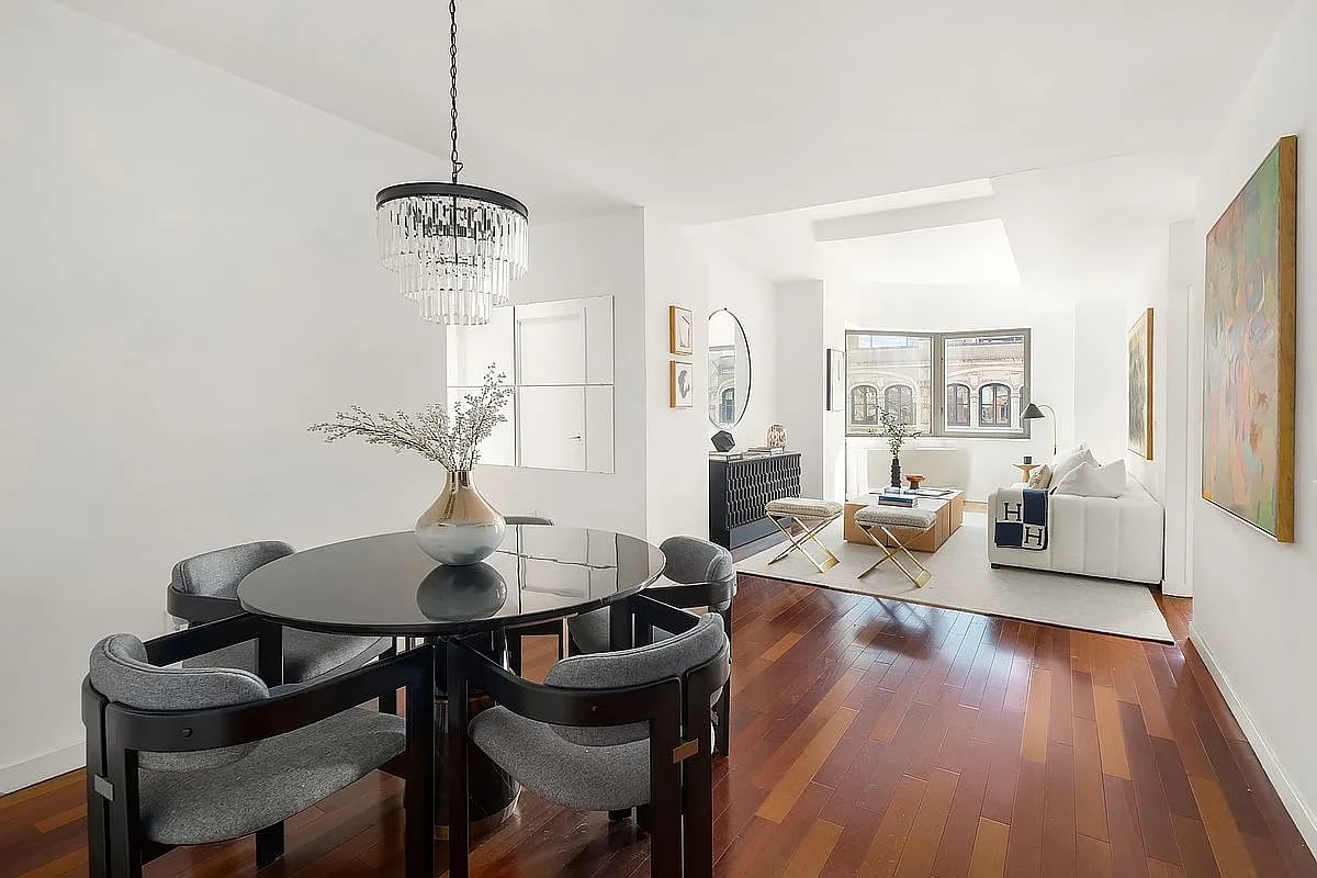 121 E 23rd St, #16C
