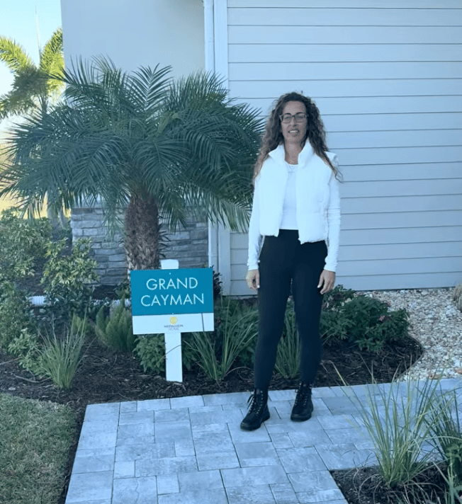 Hampton Lakes - Grand Cayman Model