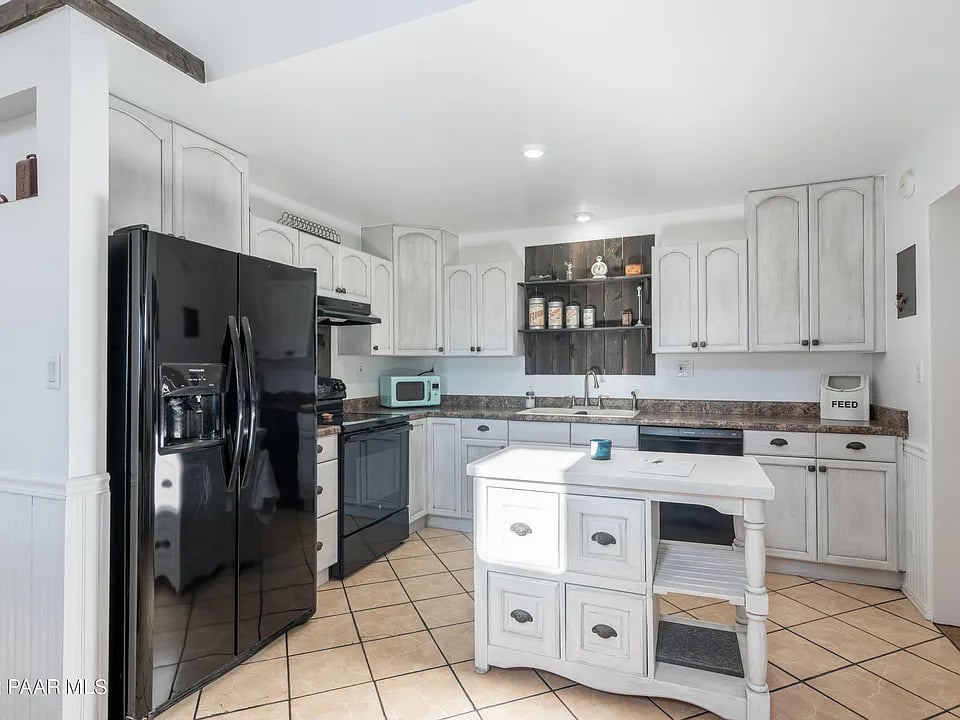 11680 E Finley Rd