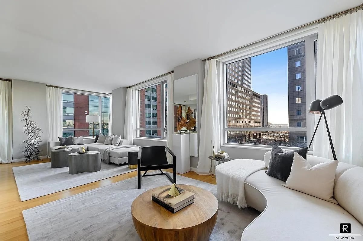 2 River Ter Apartment 4D