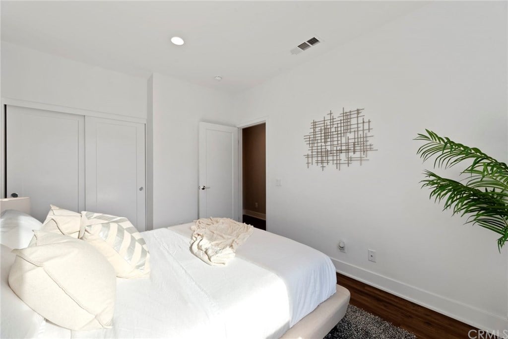 118 S Avenue 50, Unit 203