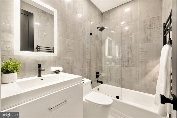 1365 Perry Pl NW #2, Washington, DC 20010