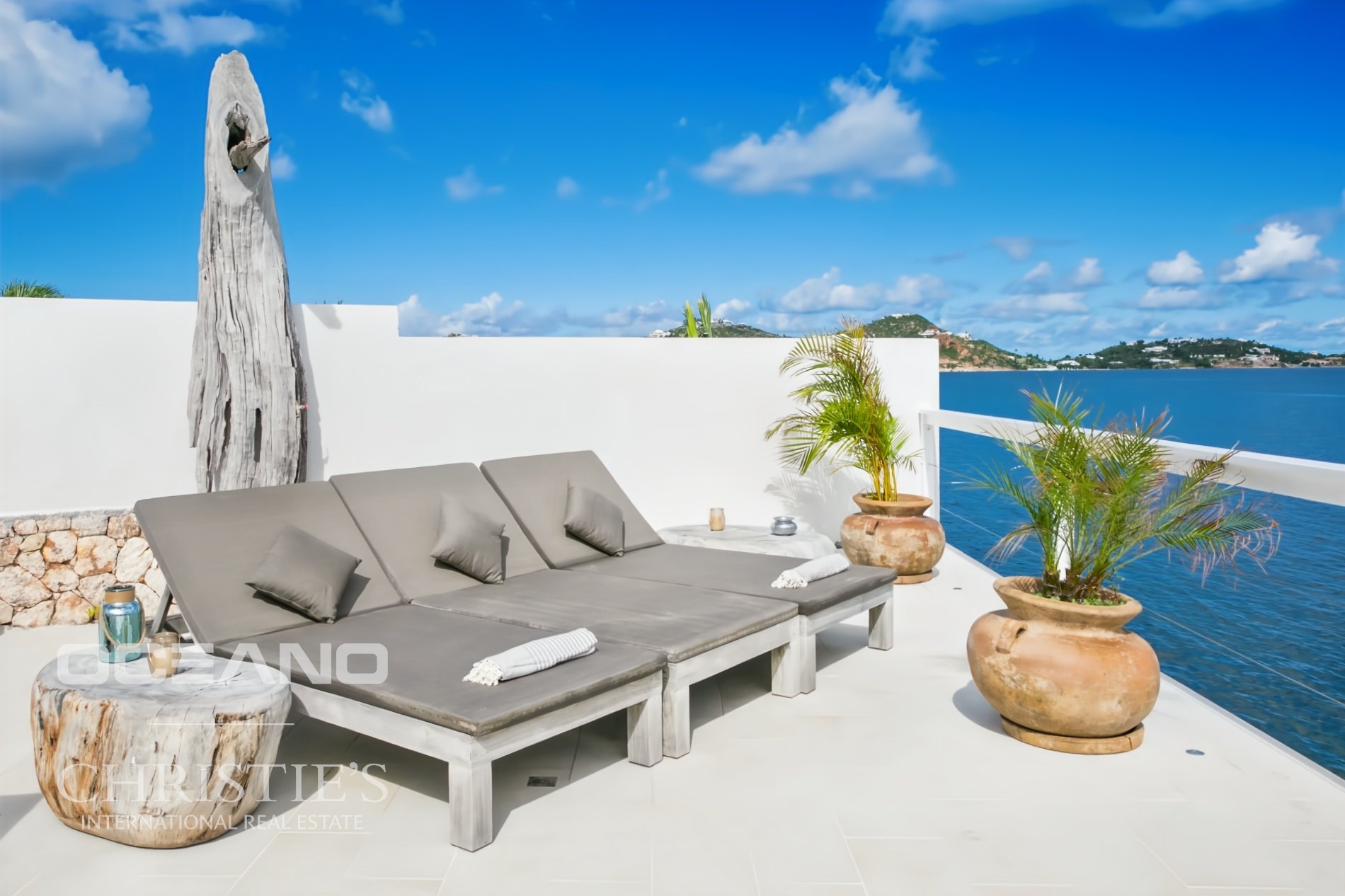 Blue Lagoon  - Private Address
