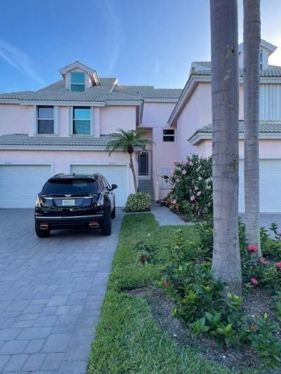 3602 Fairway Drive N