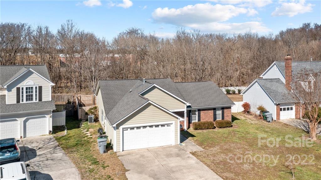 12109 Landing Green Dr