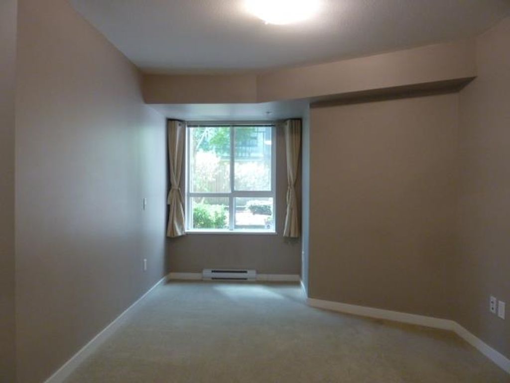 9500 Odlin Rd, #126