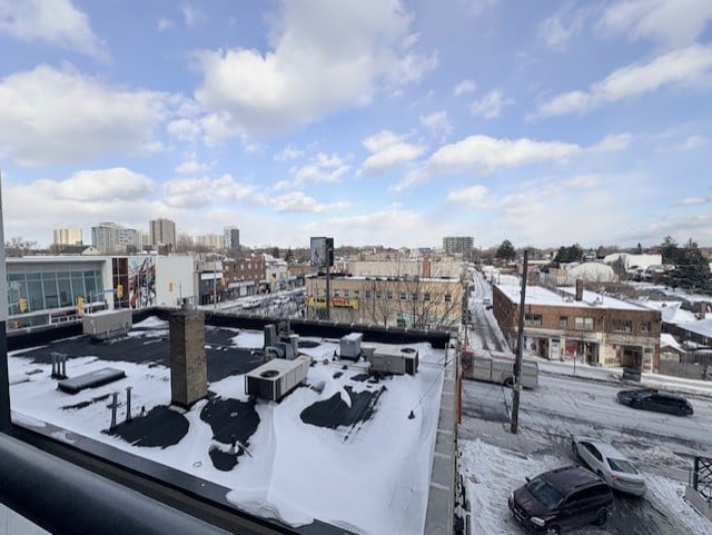 1603 Eglinton Avenue W 321