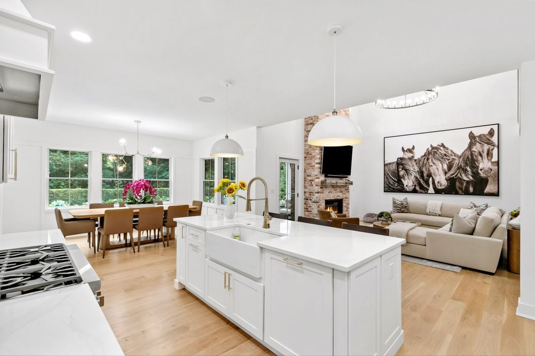90 Roses Grove Rd