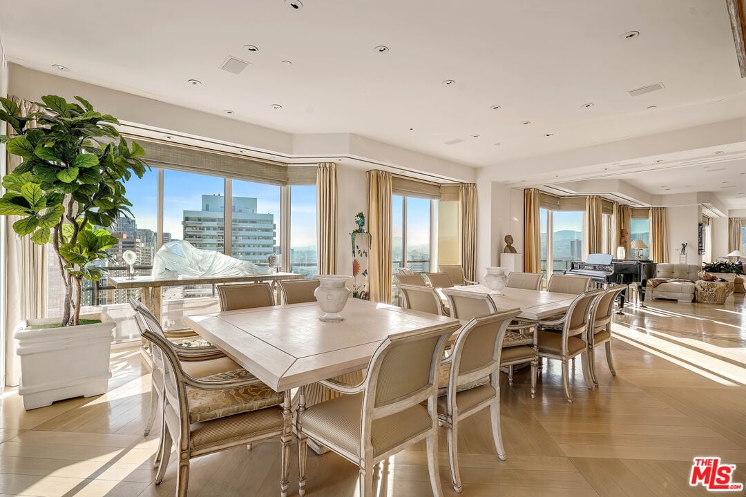 10601 Wilshire Blvd Unit: 20C