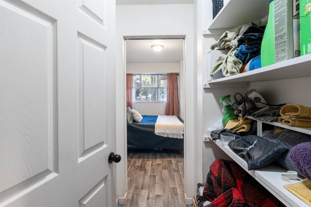 2388 Triumph St, #109