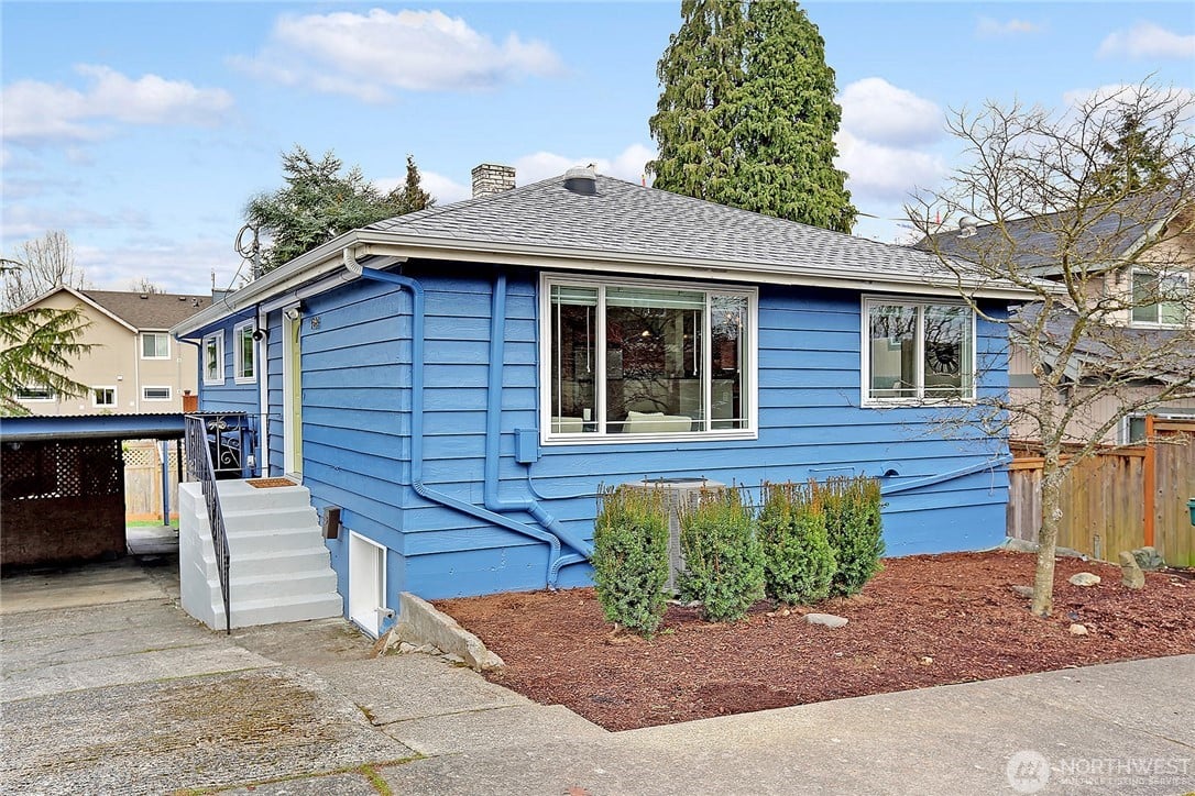 906 N 93rd Street