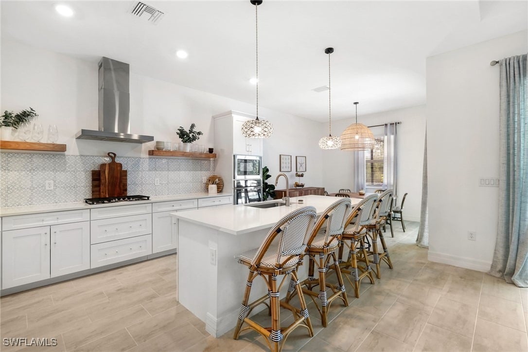 13761 Blue Bay Cir