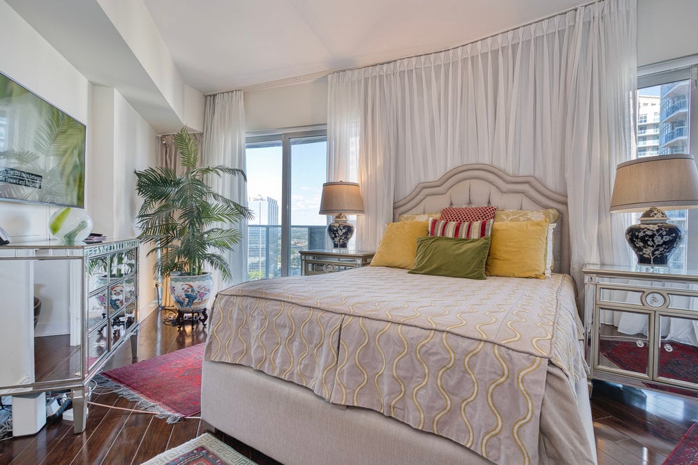 60 Absolute Avenue 1507