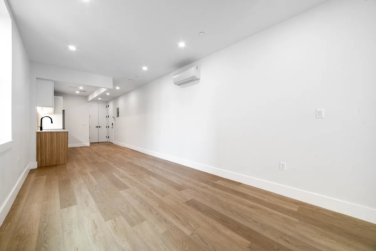 1359 Nostrand Avenue 1C