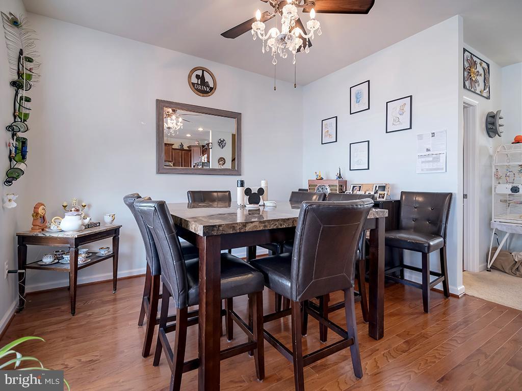 20493 Charlotte Blvd N