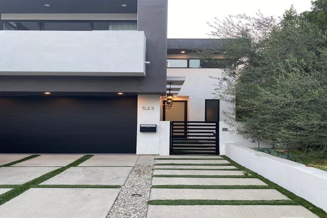 Garden Crescent, North Harper Avenue, 90048