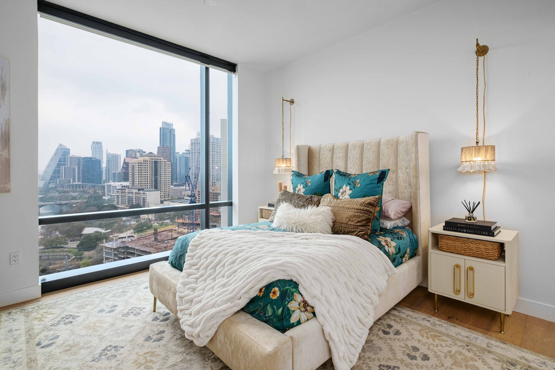 70 Rainey Street #1706 