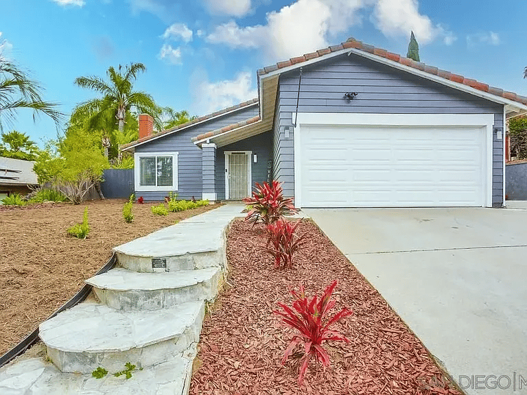 2348 Autumn Dr