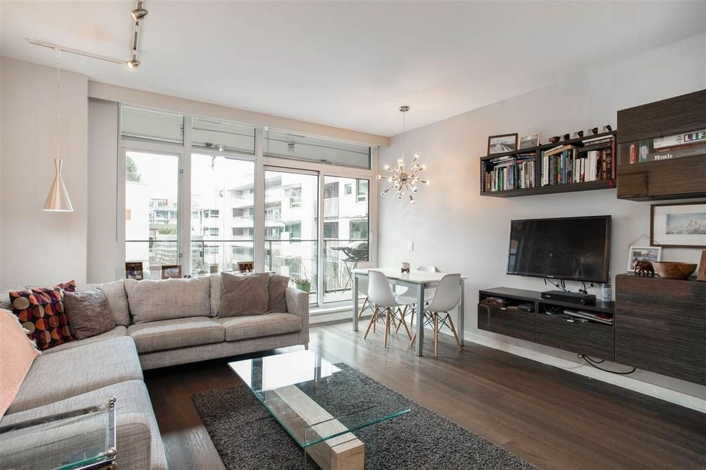 1661 Ontario St, #512