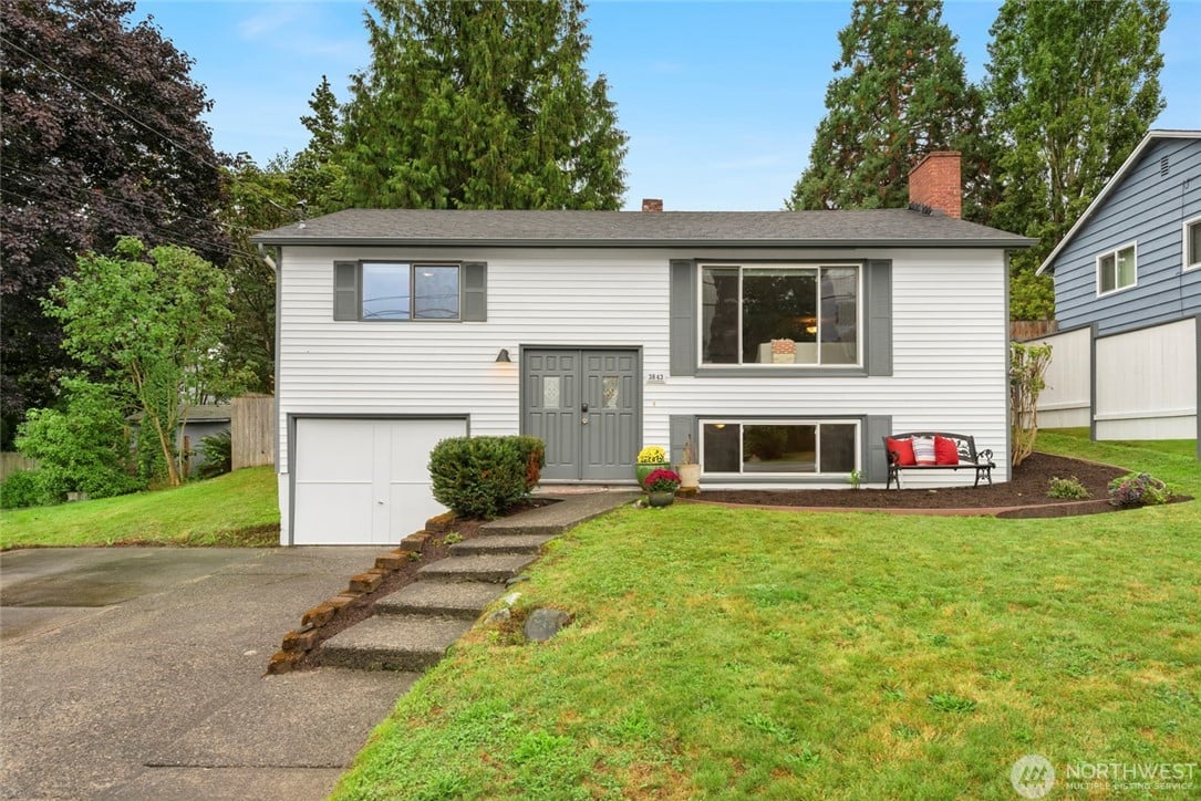 3843 NE 96th Street
