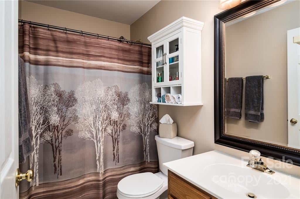 8815 Baffin Ct
