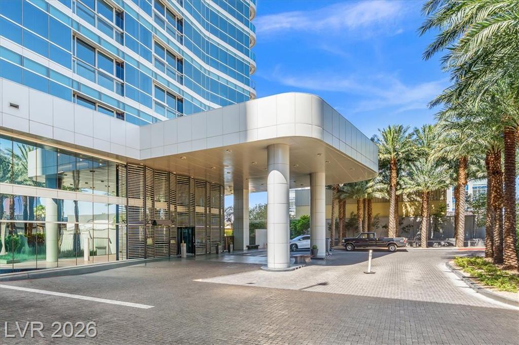 4471 Dean Martin Dr #505