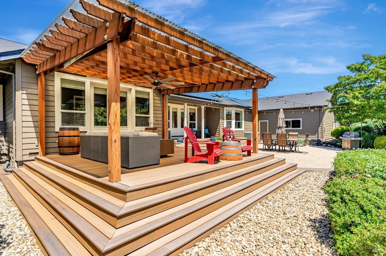 320 Wilson Ln