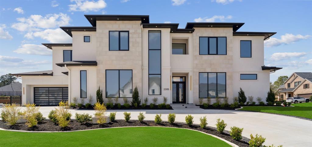 23115 Vista De Tres Lagos Dr