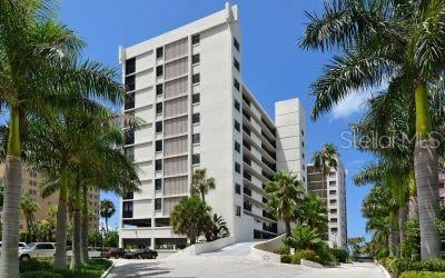 11 SUNSET DR #101