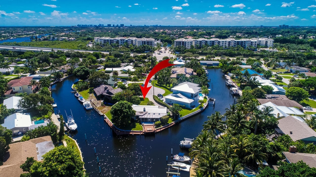 14095 Port Cir