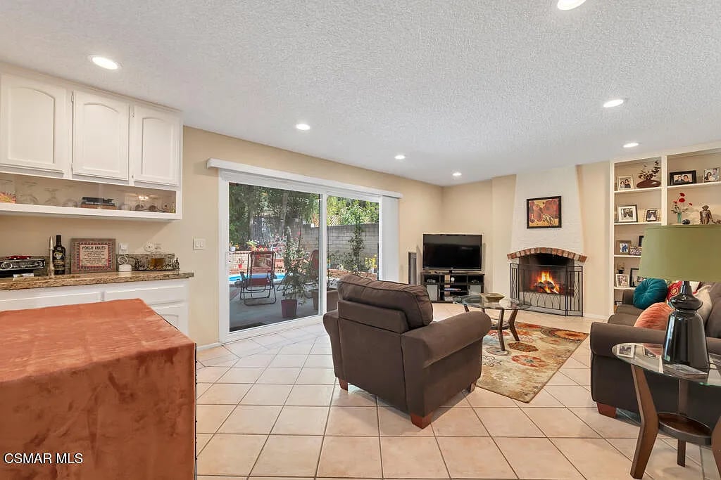 4022 Old Topanga Canyon Rd