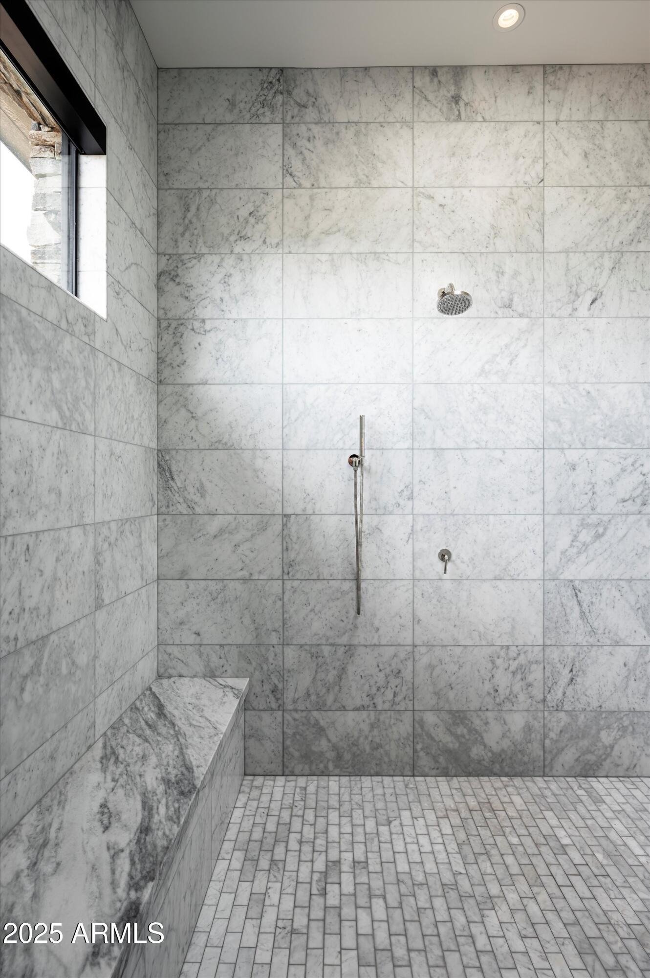 8328 E WHISPER ROCK TRL
