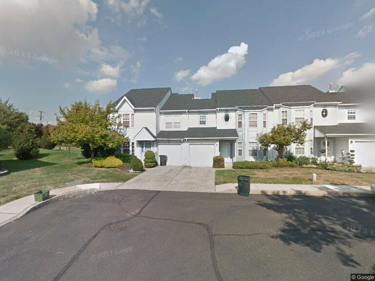 200 Signal Hill Ct N